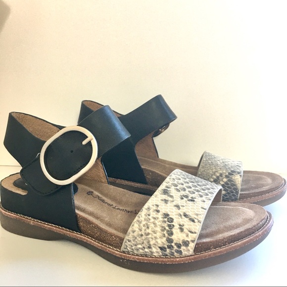 Sofft Bali Embossed Snake Pattern Sandal - Picture 2 of 10